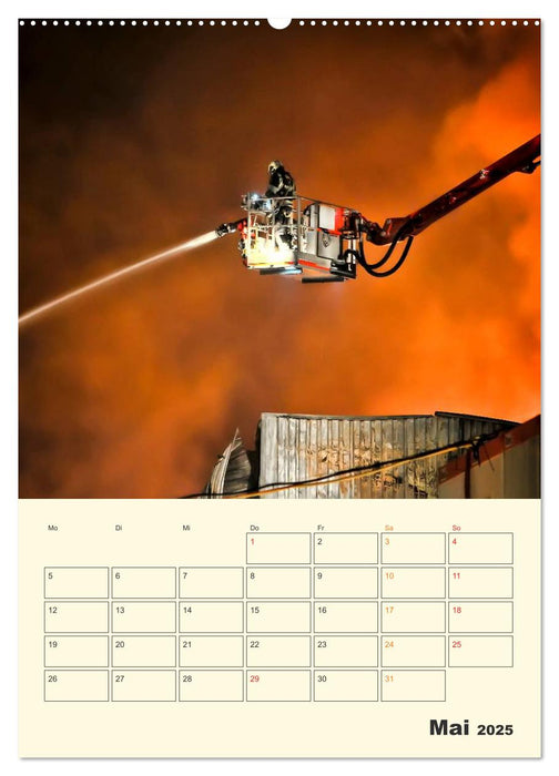 Feuerwehr - selbstloser Dienst weltweit (CALVENDO Premium Wandkalender 2025)