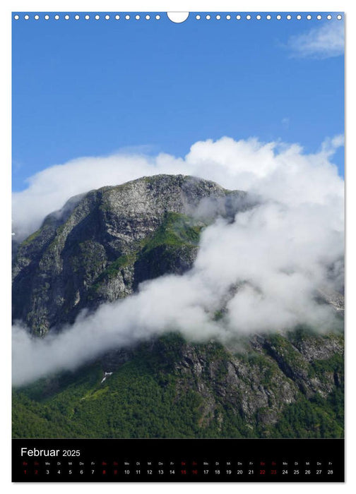 Hei - Willkommen im Fjordland (CALVENDO Wandkalender 2025)