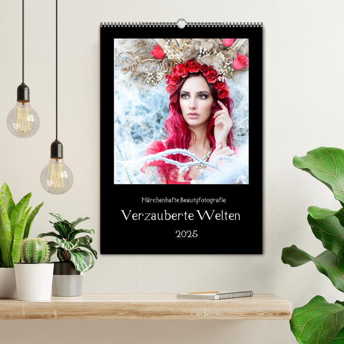 Märchenhafte Beautyfotografie - Verzauberte Welten (CALVENDO Wandkalender 2025)