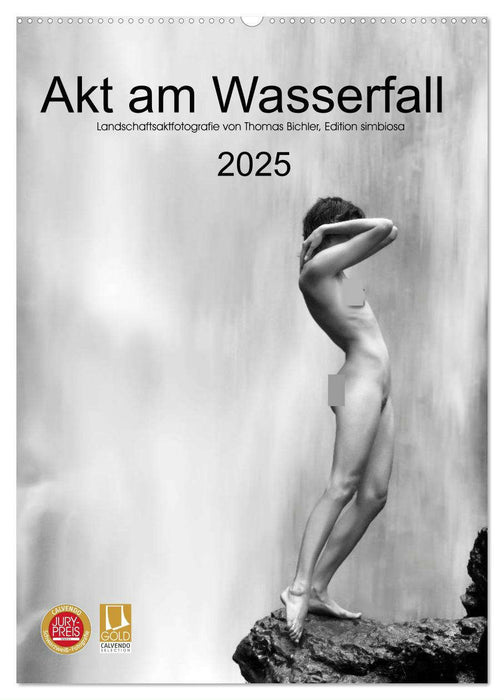 Akt am Wasserfall (CALVENDO Wandkalender 2025)