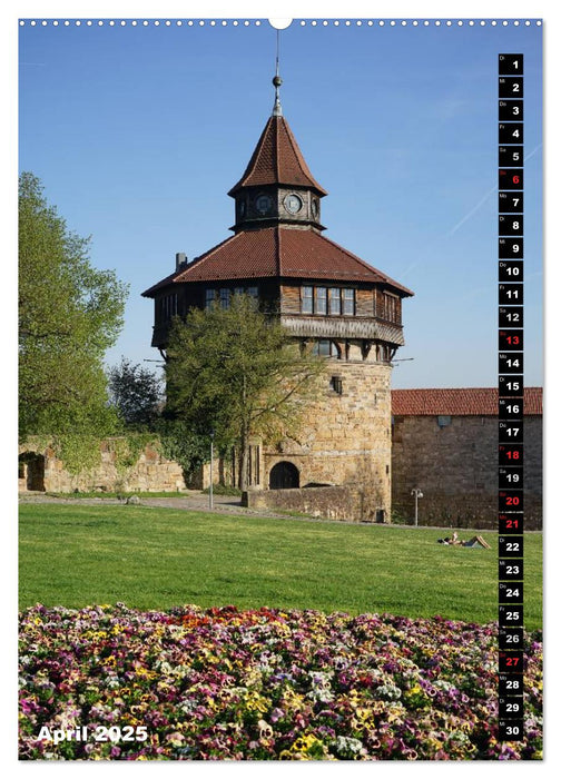 Esslingen in Hochform (CALVENDO Premium Wandkalender 2025)