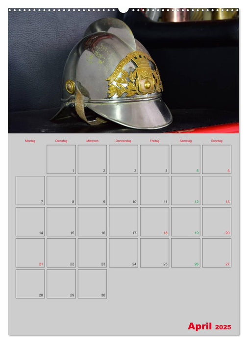 Alte Feuerwehrhelme - Terminplaner (CALVENDO Wandkalender 2025)