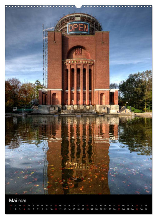 Hamburg im Hochformat (CALVENDO Premium Wandkalender 2025)