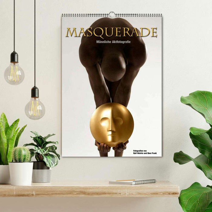 Masquerade - Männliche Aktfotografie (CALVENDO Wandkalender 2025)