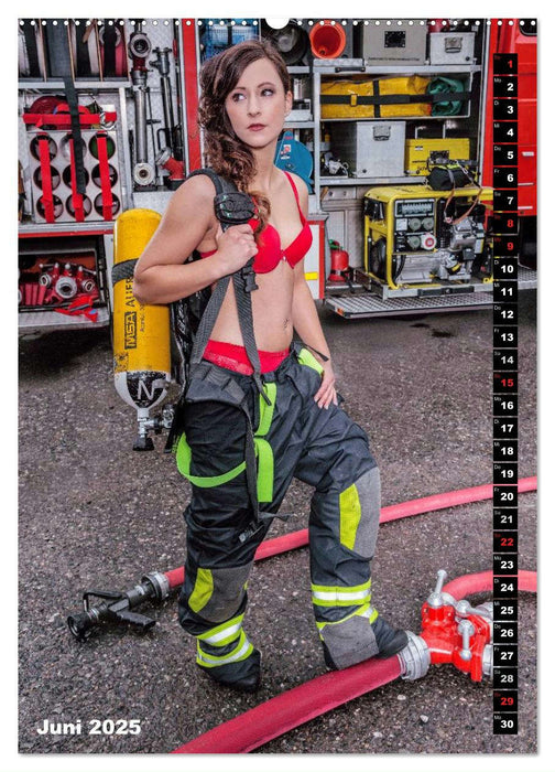 Feuerwehrkalender 2025 (CALVENDO Premium Wandkalender 2025)
