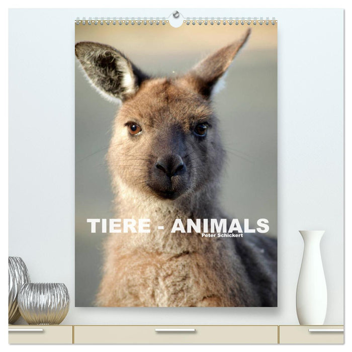 Tiere - Animals (CALVENDO Premium Wandkalender 2025)
