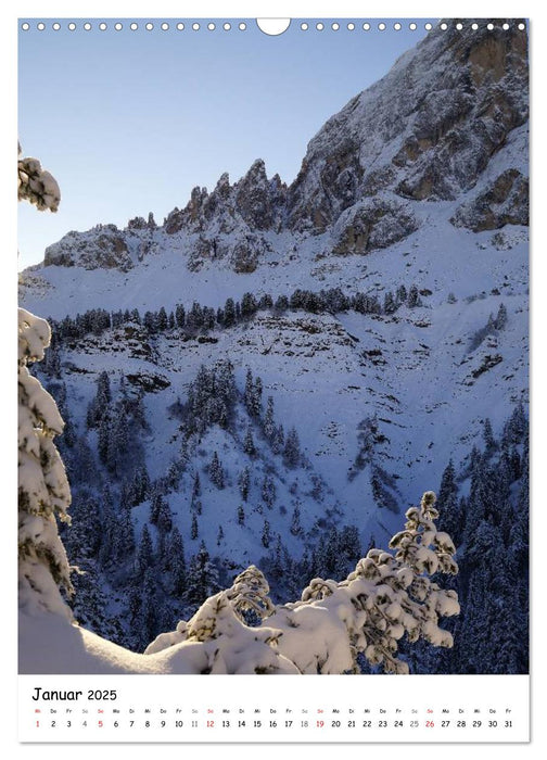 Die Dolomiten um Südtirol (CALVENDO Wandkalender 2025)