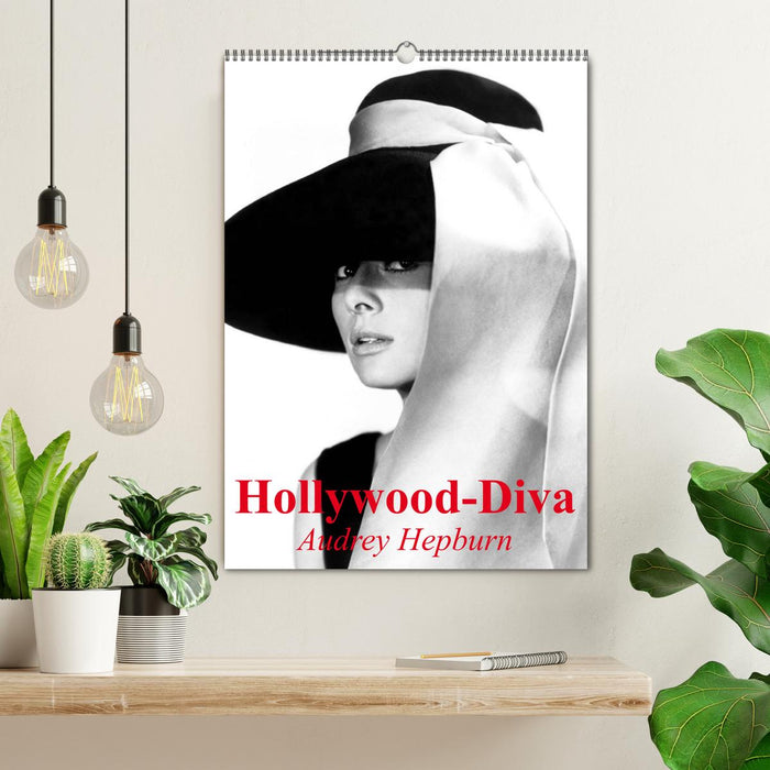 Hollywood-Diva - Audrey Hepburn (CALVENDO Wandkalender 2025)