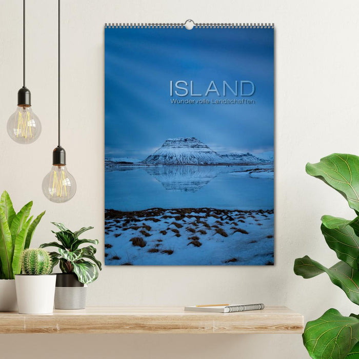Island - Wundervolle Landschaften (CALVENDO Wandkalender 2025)