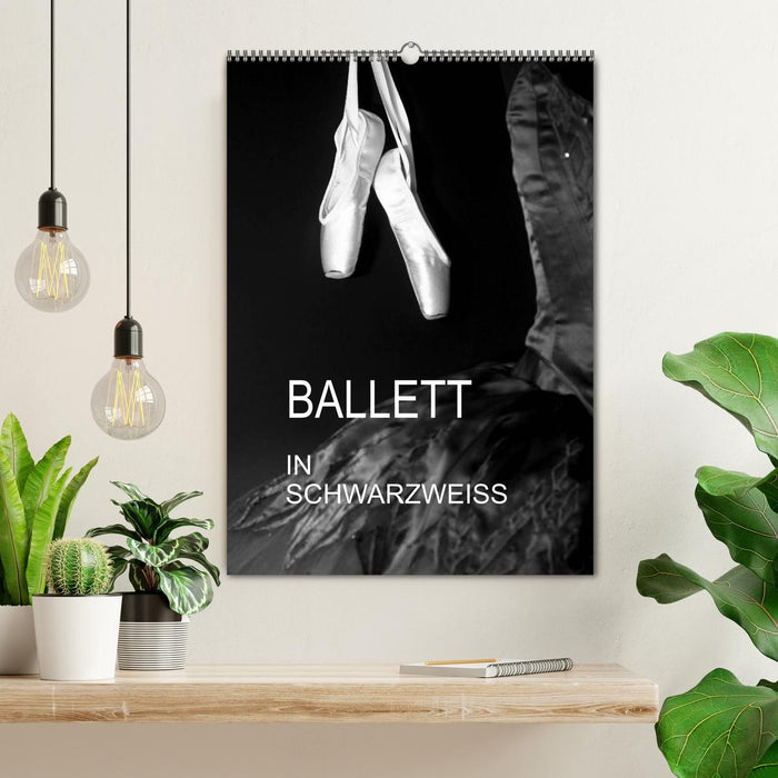 Ballett in Schwarzweiss (CALVENDO Wandkalender 2025)