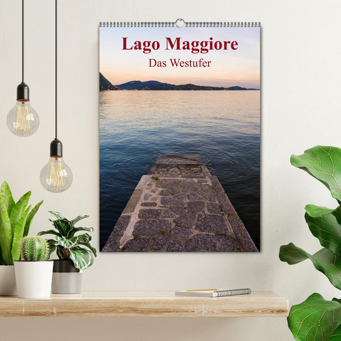 Lago Maggiore - Das Westufer (CALVENDO Wandkalender 2025)