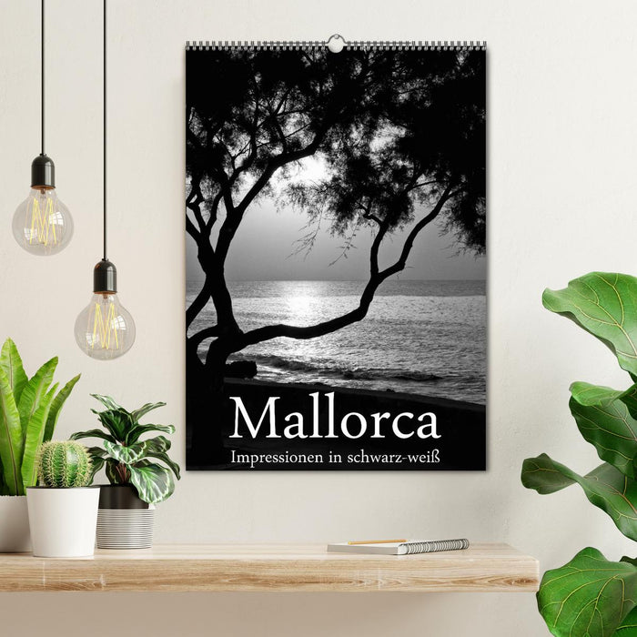 Mallorca Impressionen in schwarz-weiß (CALVENDO Wandkalender 2025)