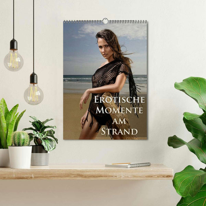 Erotische Momente am Strand (CALVENDO Wandkalender 2025)