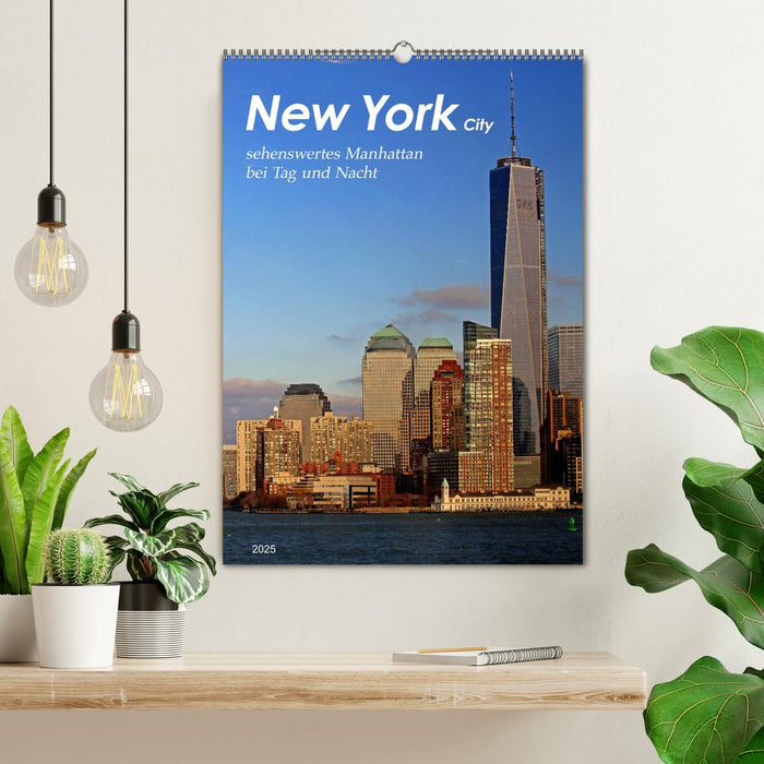 New York - sehenswertes Manhattan bei Tag und Nacht (CALVENDO Wandkalender 2025)