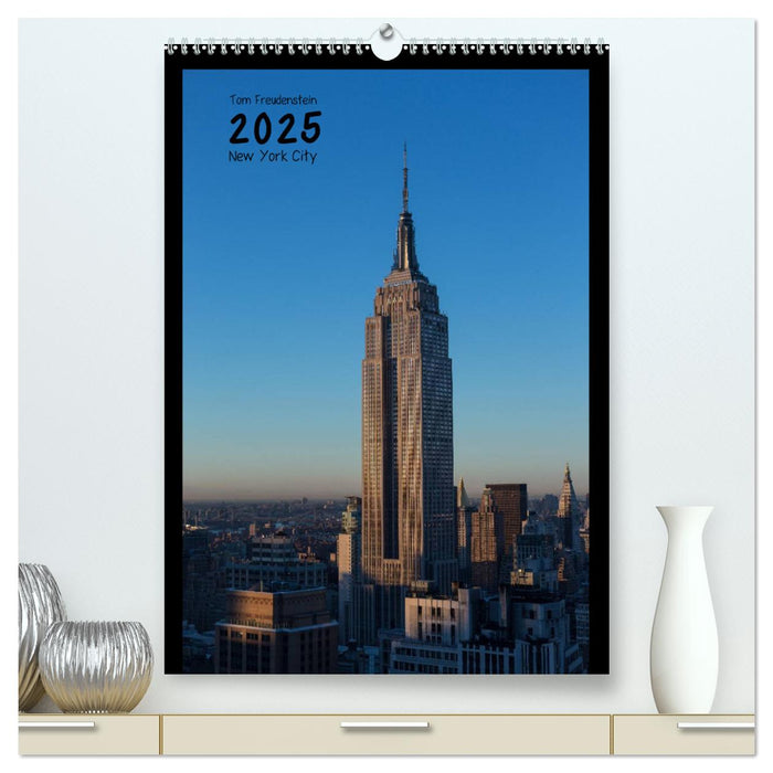 Vertical New York (CALVENDO Premium Wandkalender 2025)