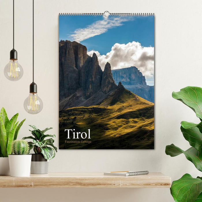 Tirol - Faszination Gebirge (CALVENDO Wandkalender 2025)