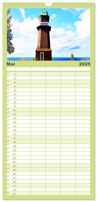 Leuchttürme - Wegweisend durch das Jahr (CALVENDO Familienplaner 2025)