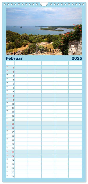 Träumen von Istrien (CALVENDO Familienplaner 2025)