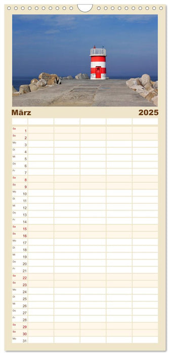 Nazare (CALVENDO Familienplaner 2025)