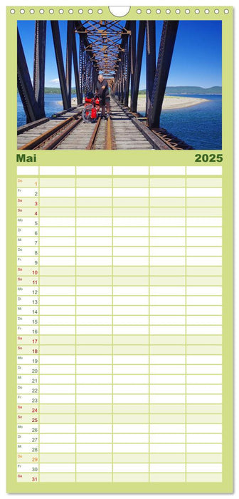 Abenteuer Radreisen (CALVENDO Familienplaner 2025)