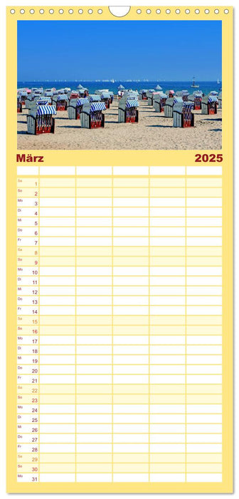 Buntes Strandleben (CALVENDO Familienplaner 2025)