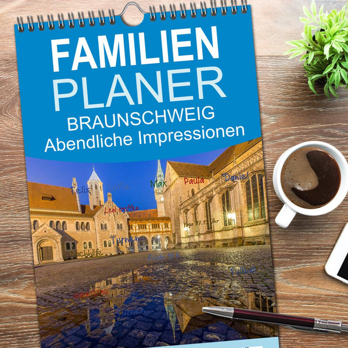 BRAUNSCHWEIG - Abendliche Impressionen (CALVENDO Familienplaner 2025)