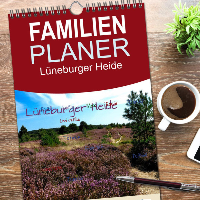 Lüneburger Heide (CALVENDO Familienplaner 2025)