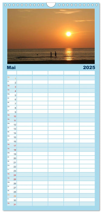Nordsee - Lichtstimmungen an der Küste (CALVENDO Familienplaner 2025)
