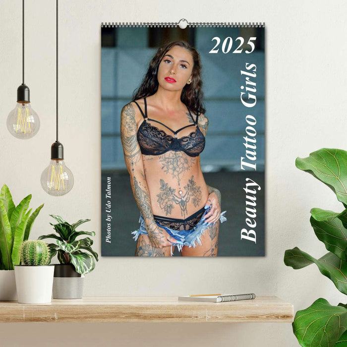 Beauty Tattoo Girls (CALVENDO Wandkalender 2025)