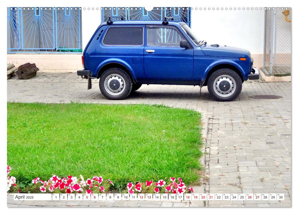 LADA NIVA - 4x4 aus der UdSSR (CALVENDO Premium Wandkalender 2025)