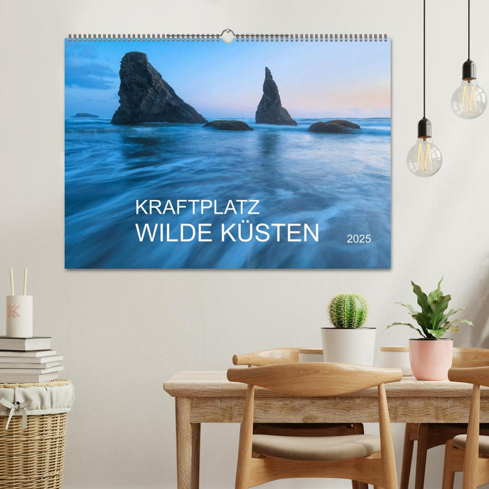 Kraftplatz Wilde Küsten (CALVENDO Wandkalender 2025)