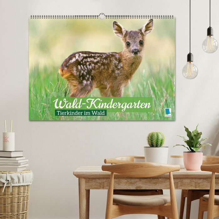 Wald-Kindergarten: Tierkinder im Wald (CALVENDO Wandkalender 2025)