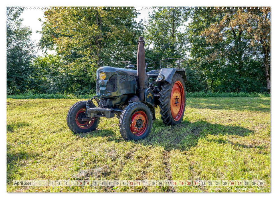 Traktoren – Nostalgie auf dem Bauernhof (CALVENDO Premium Wandkalender 2025)