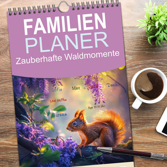 Zauberhafte Waldmomente (CALVENDO Familienplaner 2025)