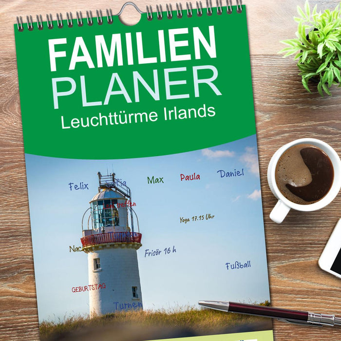 Leuchttürme Irlands (CALVENDO Familienplaner 2025)