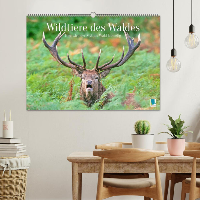 Wildtiere des Waldes: Hier wird der Mythos Wald lebendig (CALVENDO Wandkalender 2025)