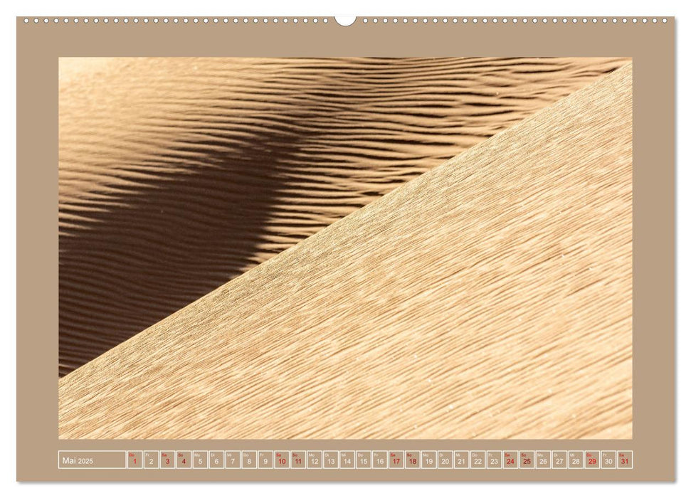 Sand und Schatten (CALVENDO Premium Wandkalender 2025)