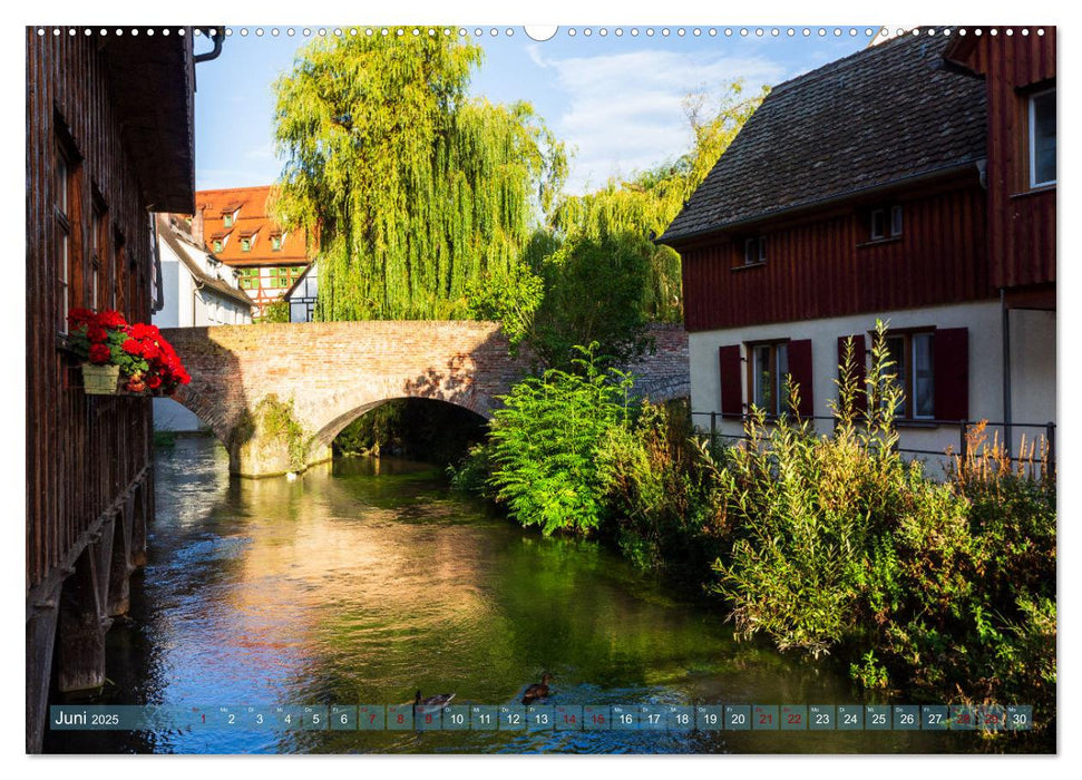 Die Fischerstadt - Ein mittelalterliches Stadtviertel in Ulm (CALVENDO Wandkalender 2025)