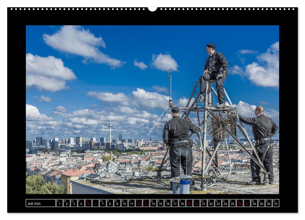 Schornsteinfeger in Berlin - Die Glücklichmacher (CALVENDO Premium Wandkalender 2025)