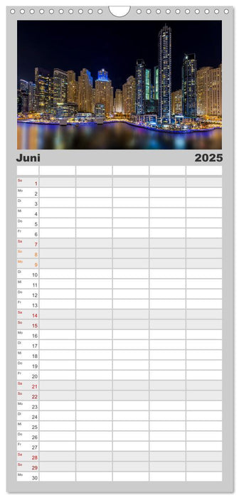 Dubai - Das achte Weltwunder (CALVENDO Familienplaner 2025)