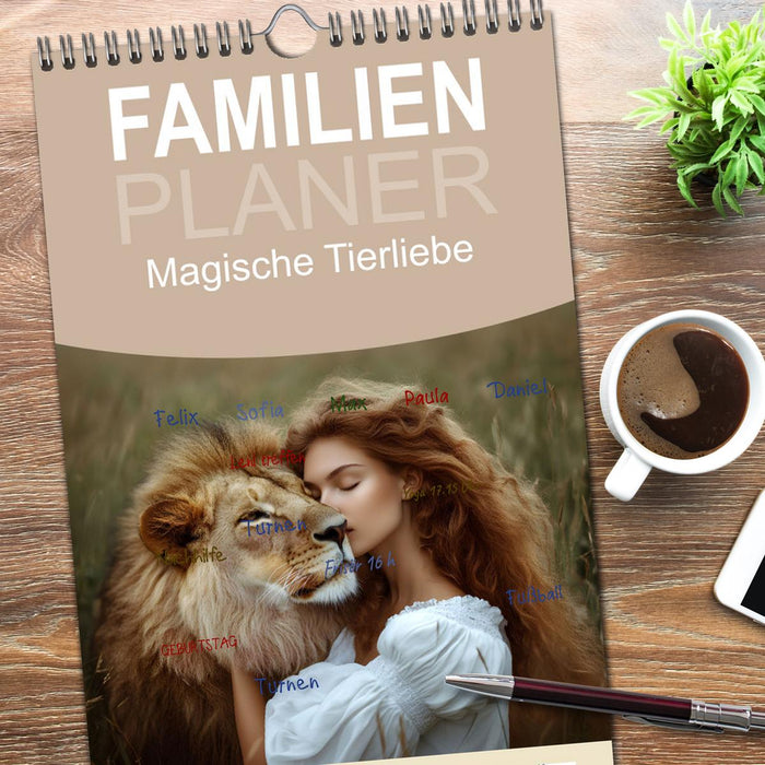 Magische Tierliebe (CALVENDO Familienplaner 2025)