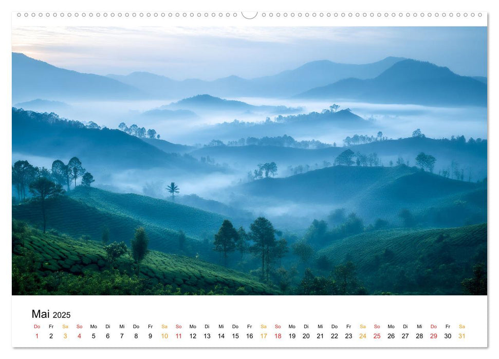 Mystischer Nebel (CALVENDO Wandkalender 2025)