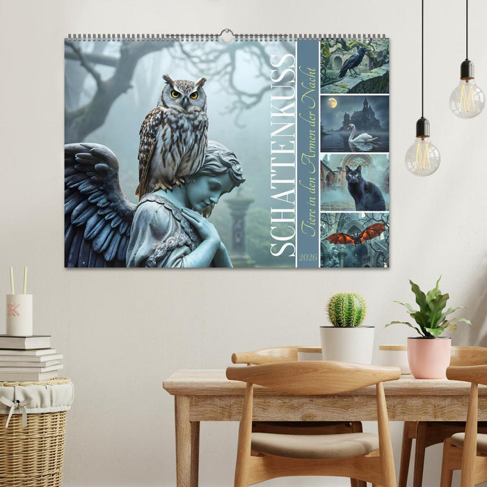 Schattenkuss - Tiere in den Armen der Nacht (CALVENDO Wandkalender 2026)