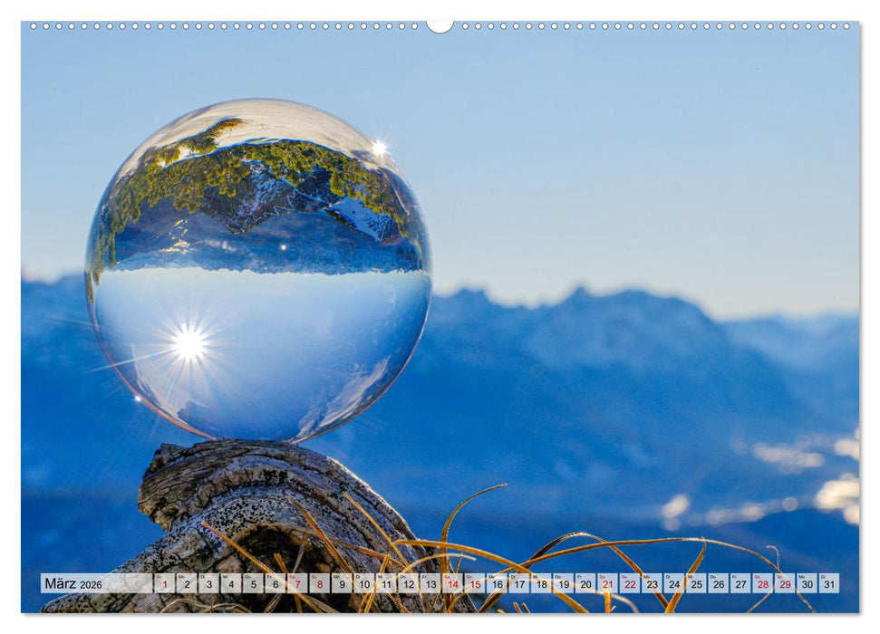 Faszination Glaskugel (CALVENDO Premium Wandkalender 2026)
