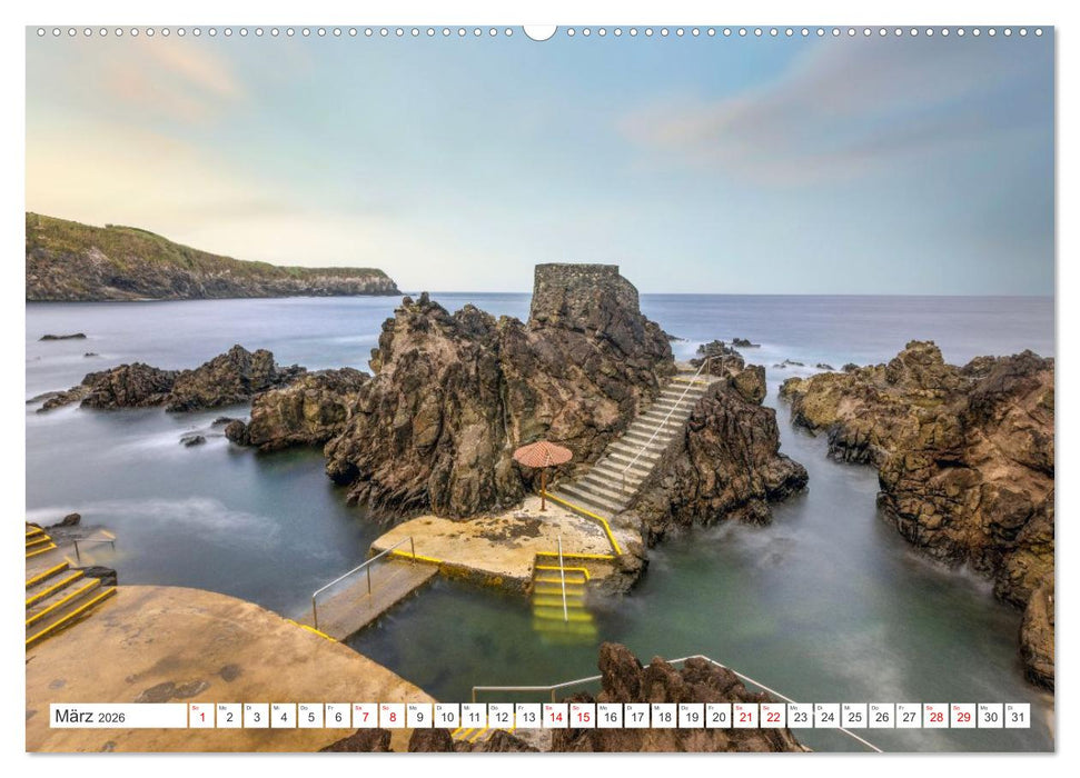 Azoren, Wo Feuer und Meer aufeinandertreffen. (CALVENDO Premium Wandkalender 2026)