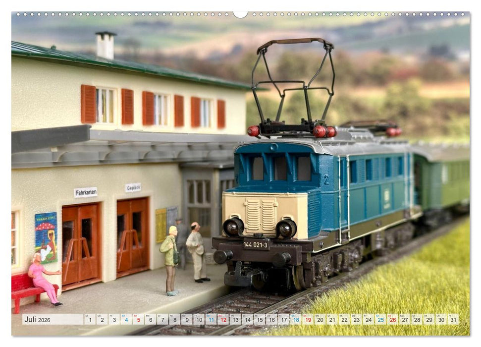 Retrobahnen en miniature (CALVENDO Premium Wandkalender 2026)