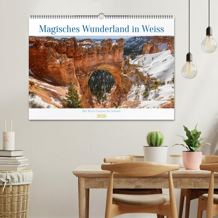 Magisches Wunderland in Weiss (CALVENDO Wandkalender 2026)