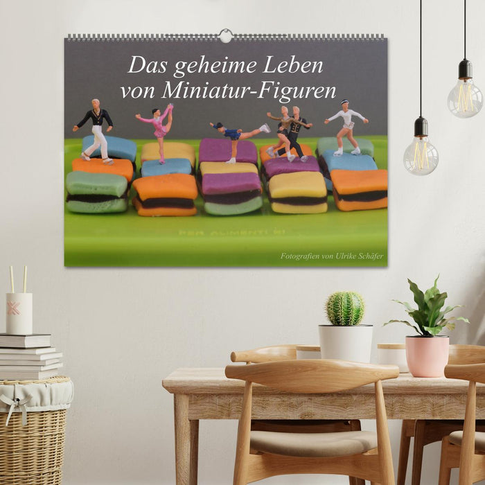 Das geheime Leben von Miniatur-Figuren (CALVENDO Wandkalender 2026)