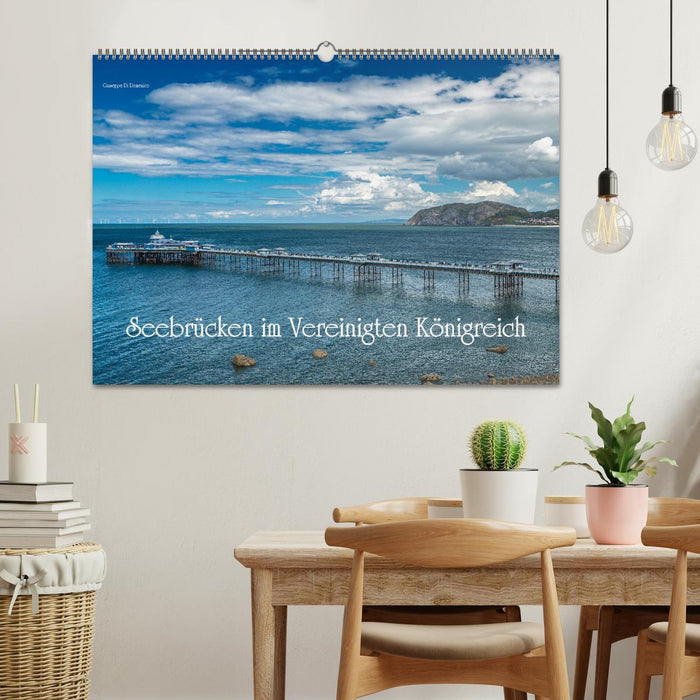 Seebrücken im Vereinigten Königreich (CALVENDO Wandkalender 2026)