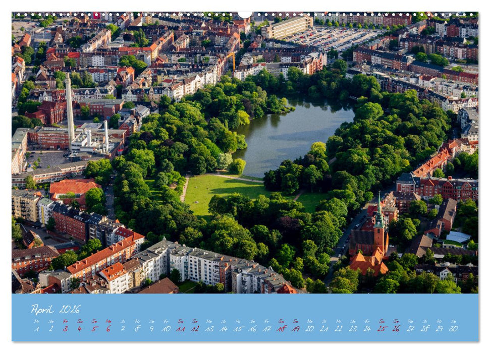 Kiel aus der Luft - Die Stadt an der Förde aus dem Ballon fotografiert (CALVENDO Wandkalender 2026)